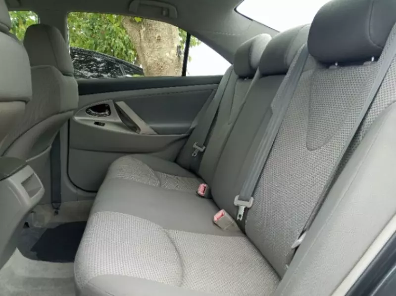 Toyota Camry   - 2011