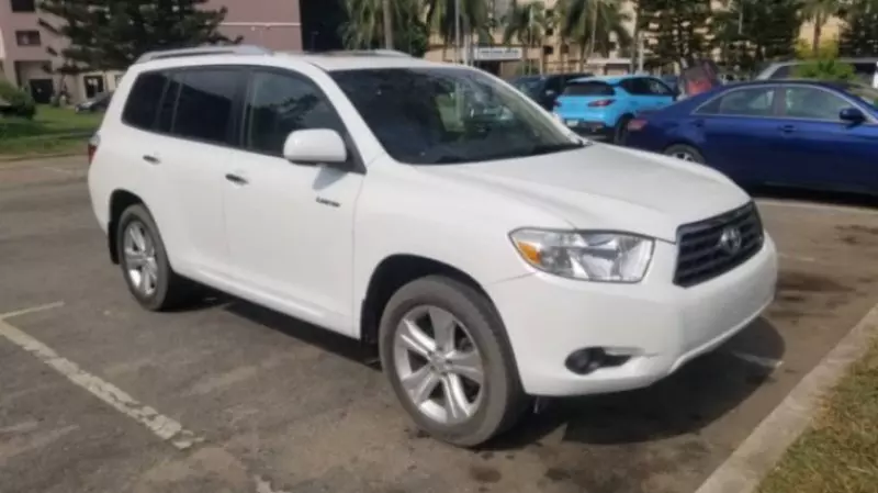 Toyota Highlander   - 2008