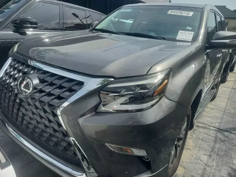 Lexus GX 460   - 2011