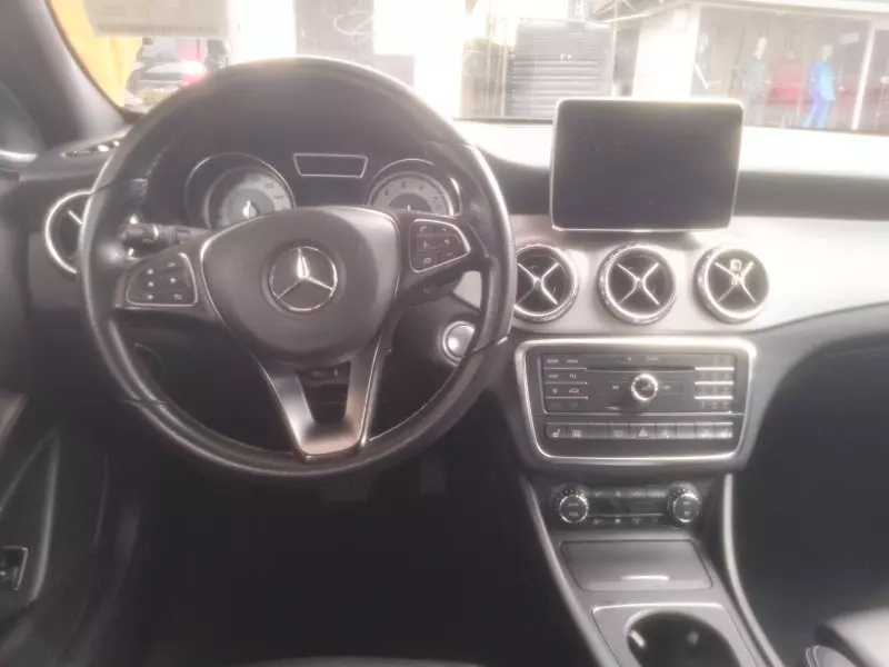 Mercedes-Benz GLA 250   - 2016