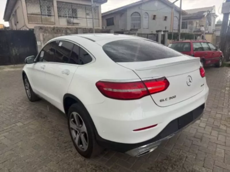 Mercedes-Benz GLC-Class   - 2018