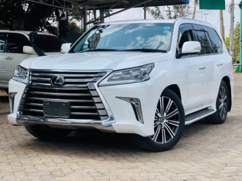 Lexus LX 570   - 2018