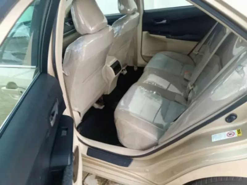 Toyota Camry   - 2013