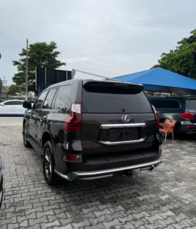 Lexus GX 460   - 2017