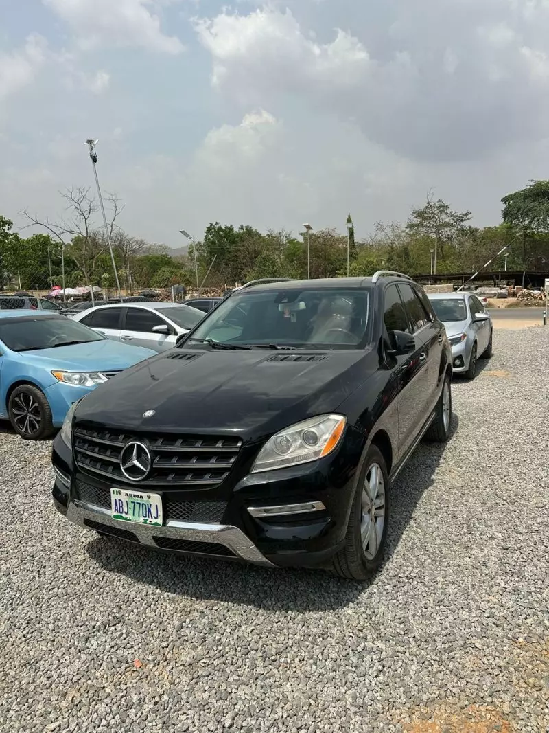 Mercedes-Benz ML 350   - 2013
