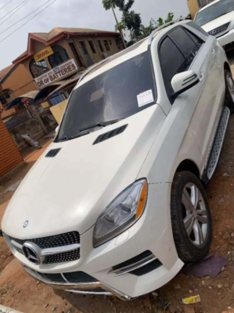 Mercedes-Benz ML 350