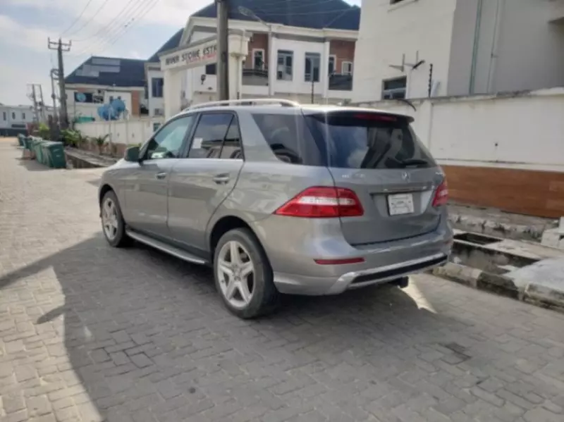 Mercedes-Benz ML 350