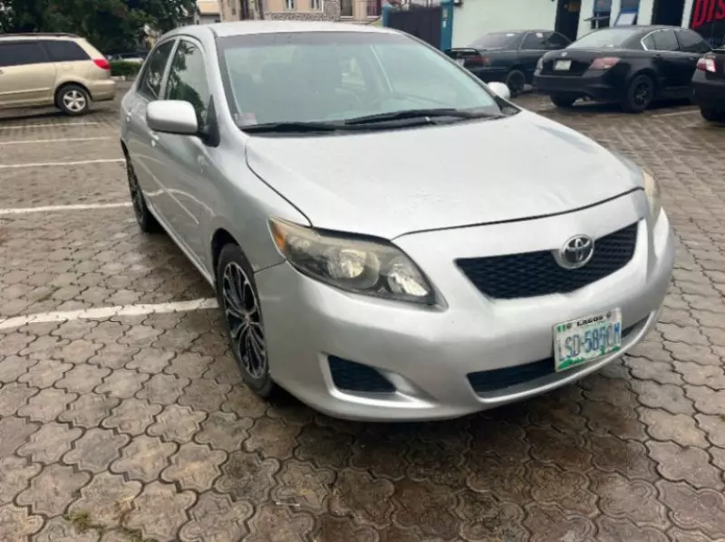 Toyota Corolla   - 2013