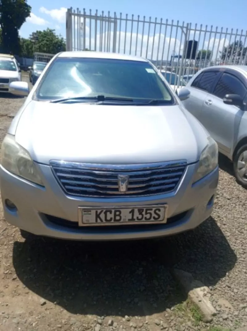 Toyota Premio    - 2007