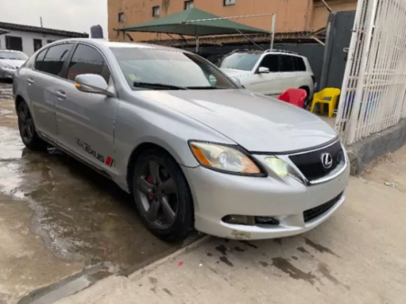 Lexus GS 350   - 2010