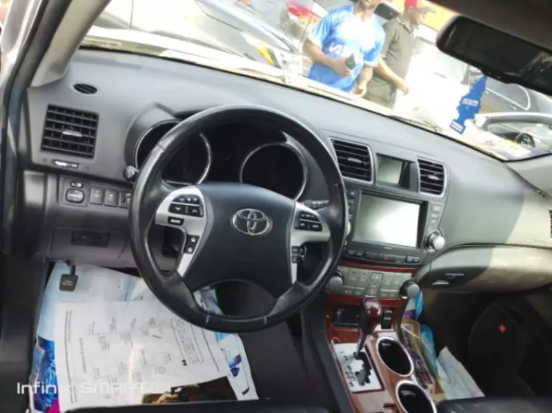 Toyota Highlander - 2013