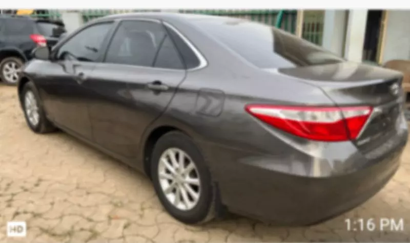 Toyota Camry - 2015