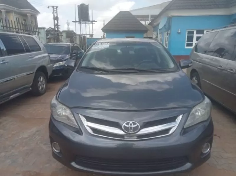 Toyota Corolla Matrix   - 2009