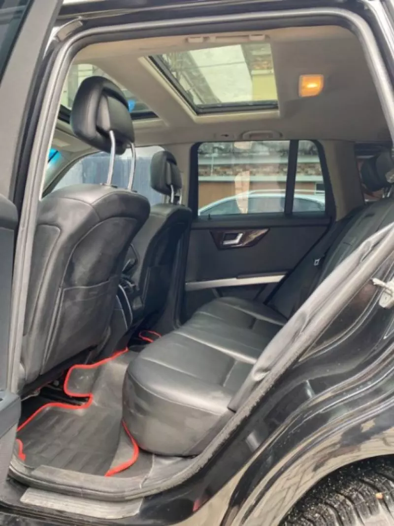 Mercedes-Benz GLK 350   - 2011