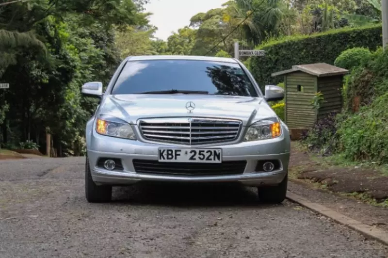 Mercedes-Benz C200   - 2008
