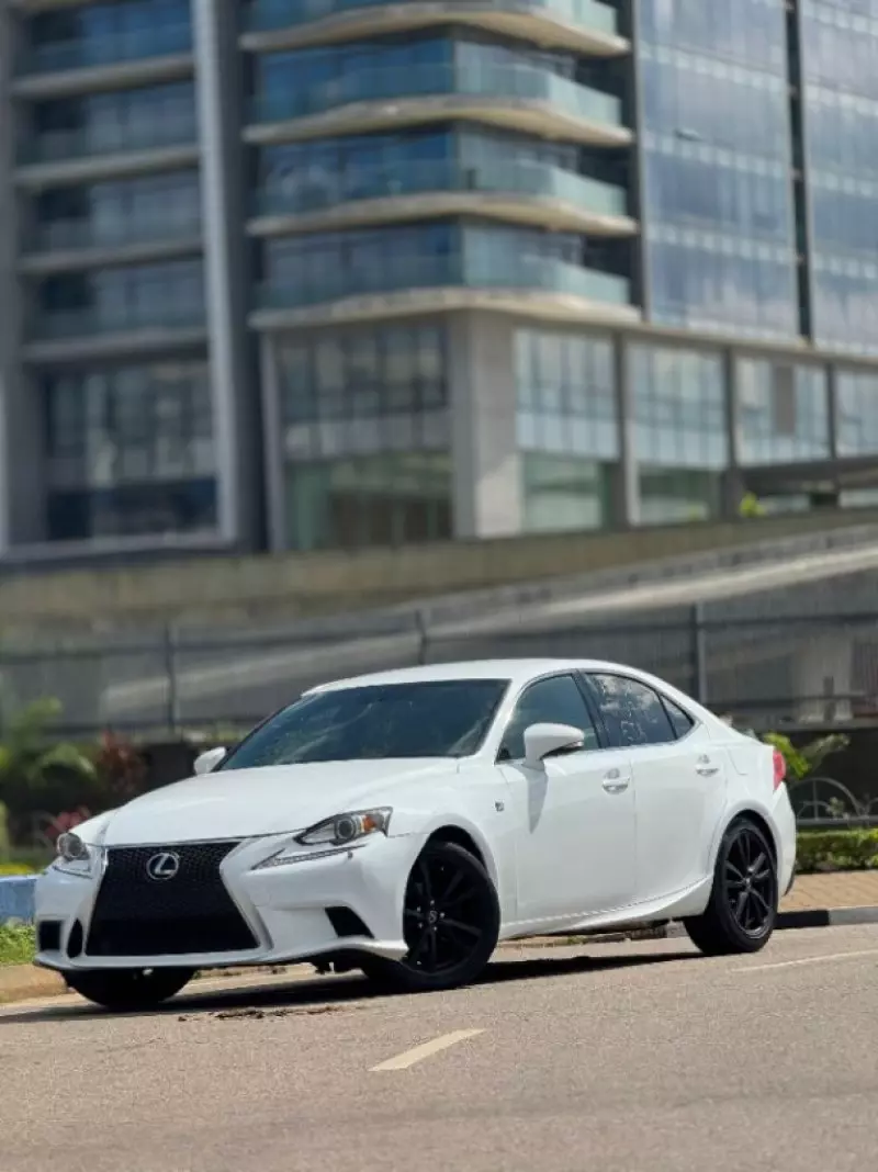 Lexus IS 250   - 2014