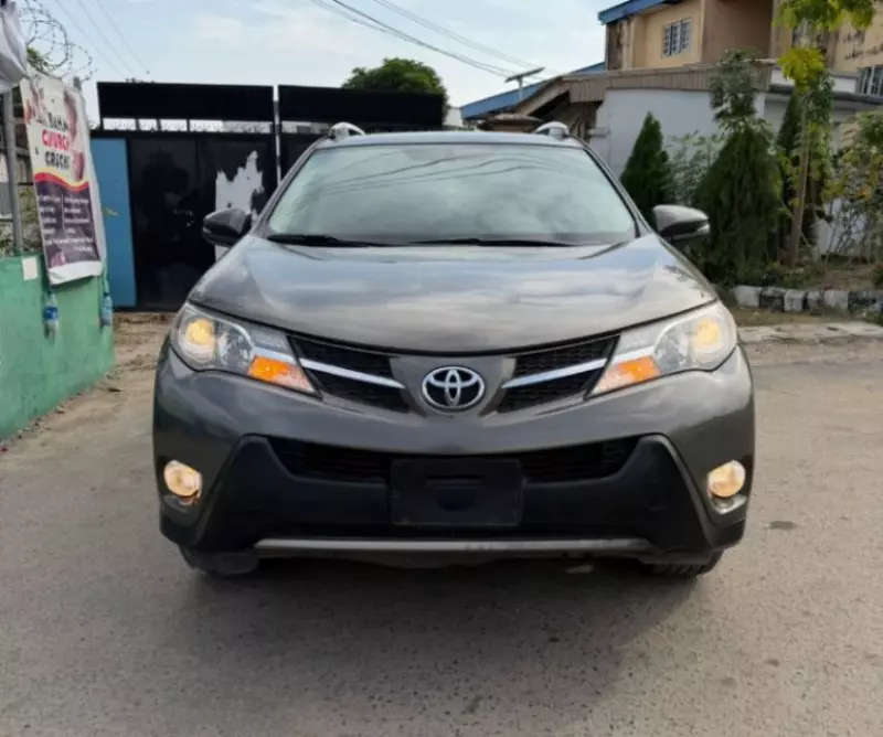 Toyota RAV4   - 2013