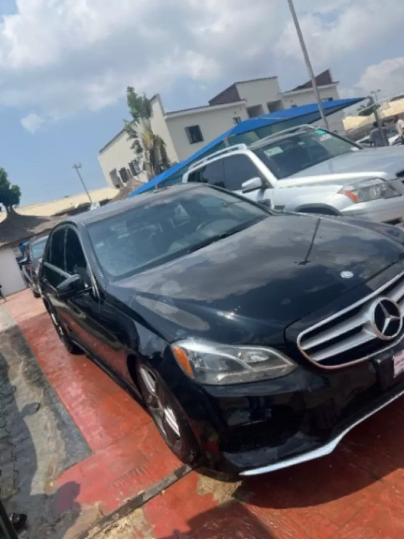 Mercedes-Benz E 350   - 2015