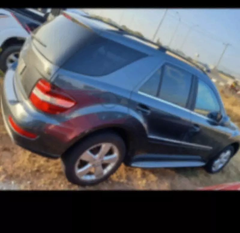 Mercedes-Benz ML 350   - 2011