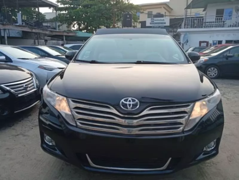 Toyota Venza   - 2010