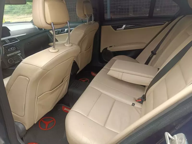 Mercedes-Benz C 350   - 2012