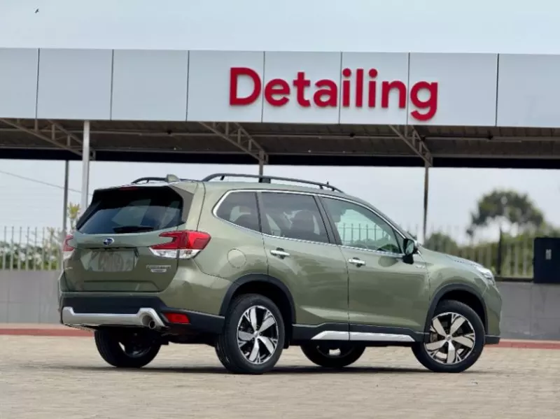 Subaru Forester   - 2018