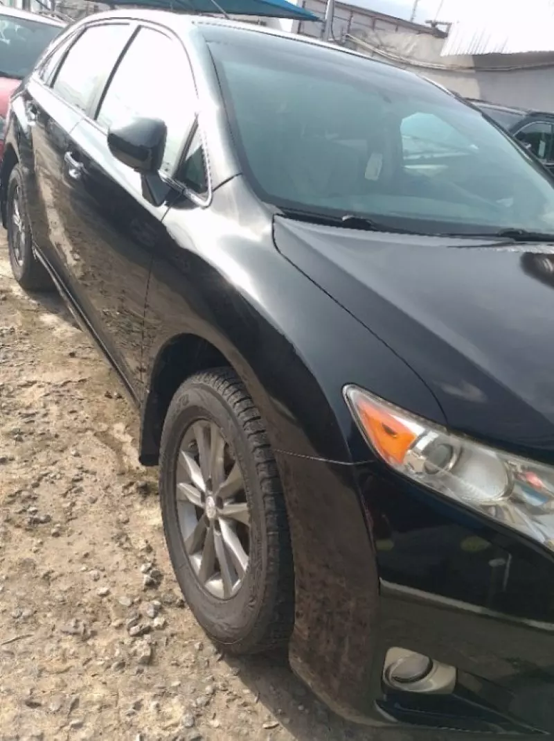 Toyota Venza   - 2010