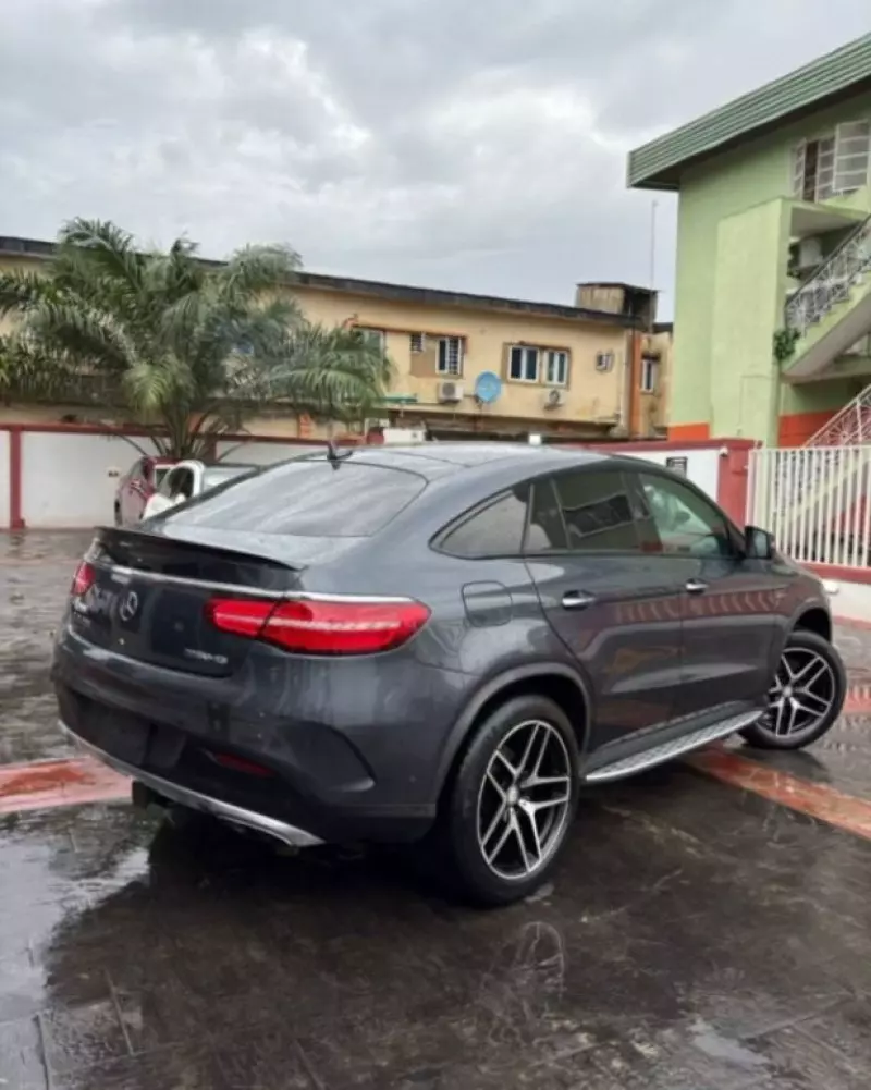 Mercedes-Benz GLE 450   - 2016