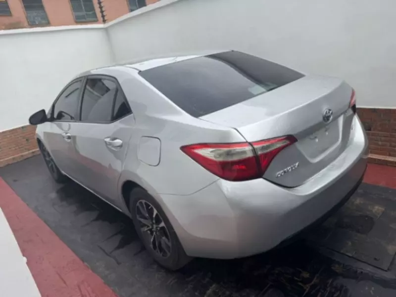 Toyota Corolla   - 2013