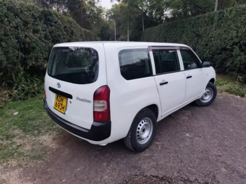 Toyota Probox    - 2015