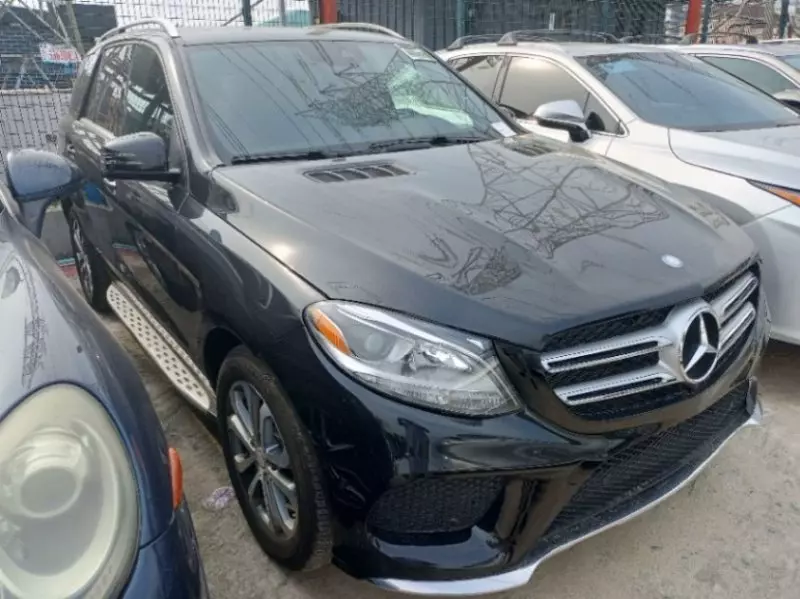 Mercedes-Benz GLE 350