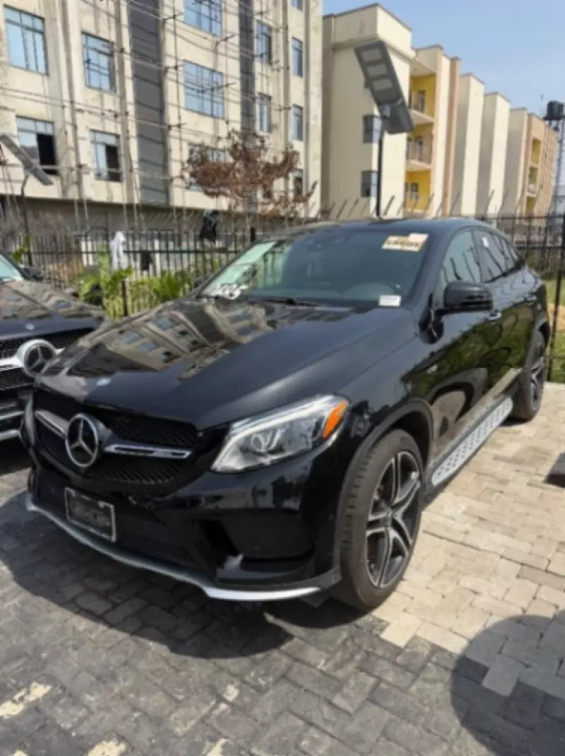 Mercedes-Benz GLE-Class - 2017