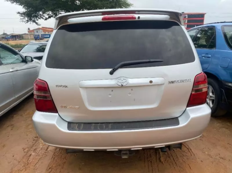 Toyota Highlander   - 2009
