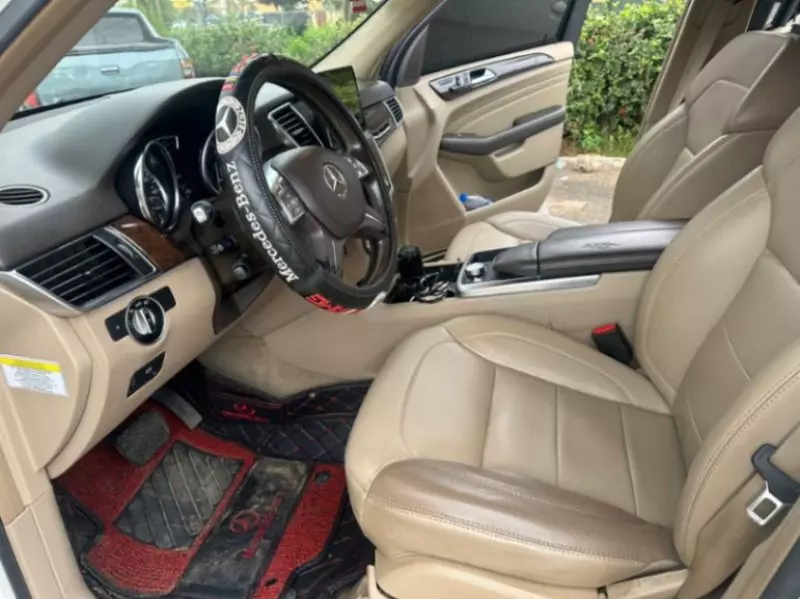 Mercedes-Benz ML 350