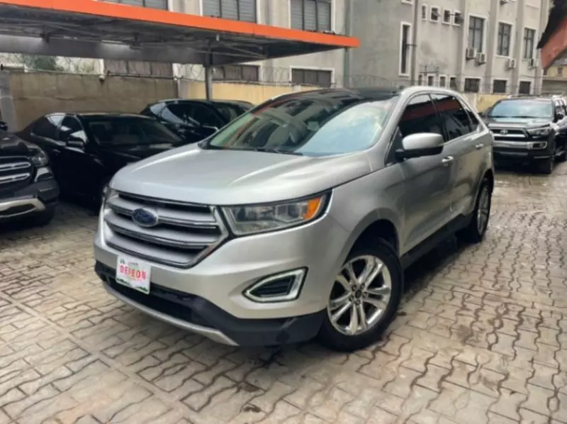 Ford Edge - 2016