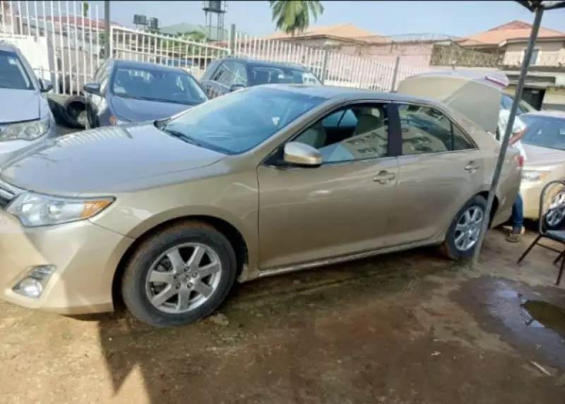 Toyota Camry   - 2007