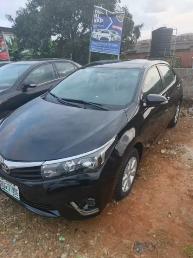 Toyota Corolla   - 2015