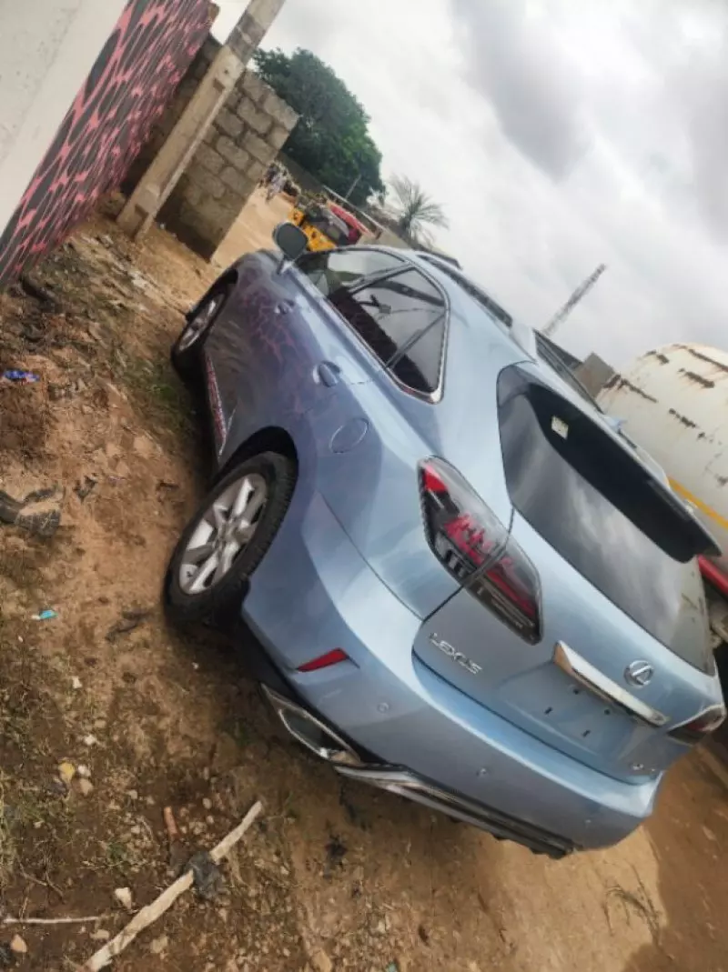 Lexus RX 350   - 2010
