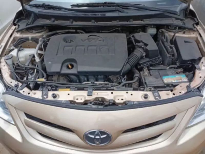 Toyota corolla   - 2011