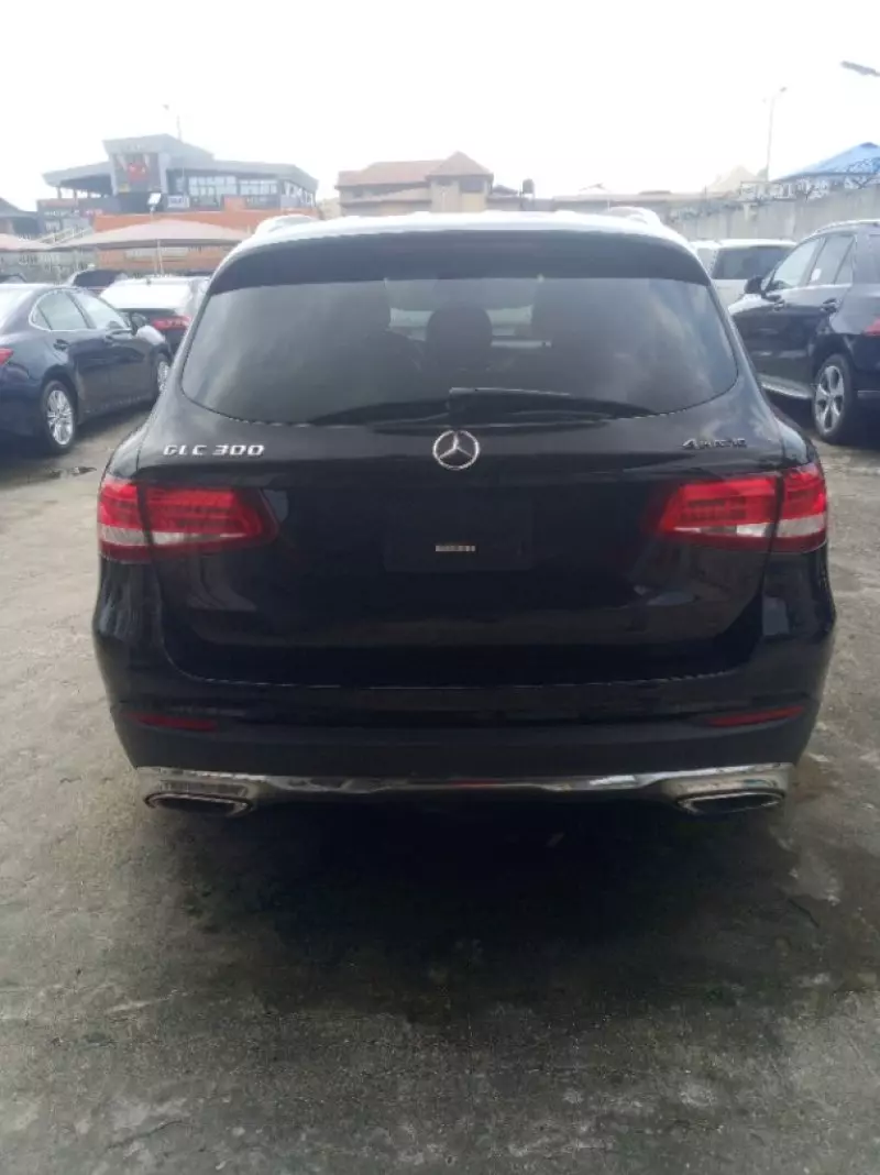 Mercedes-Benz GLC 300