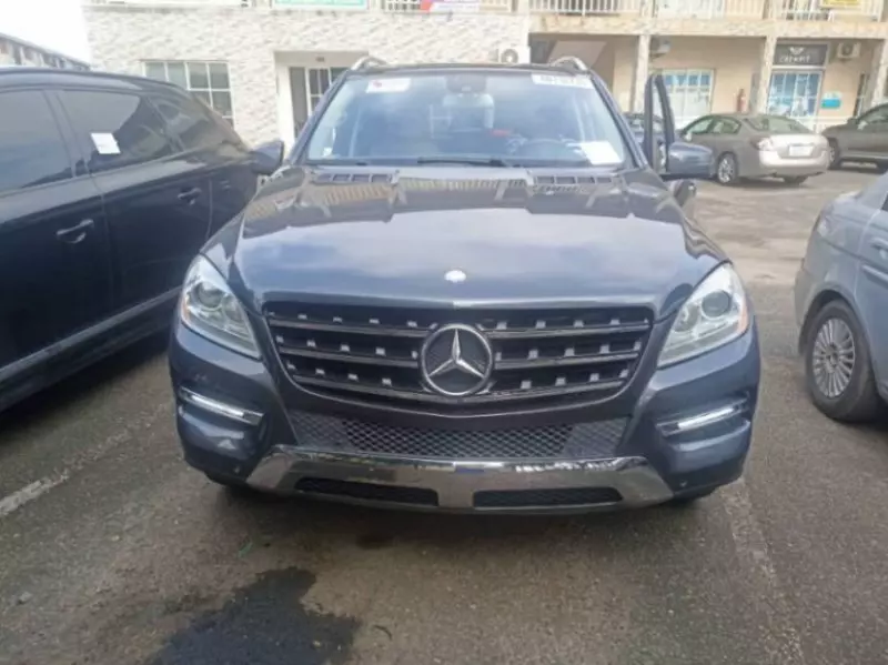 Mercedes-Benz ML 350   - 2013