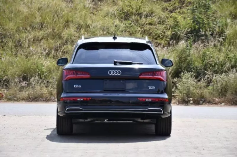 Audi Q5   - 2018
