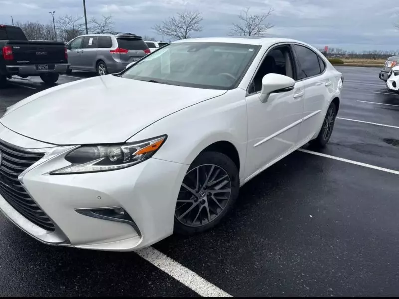 Lexus ES 350 - 2016