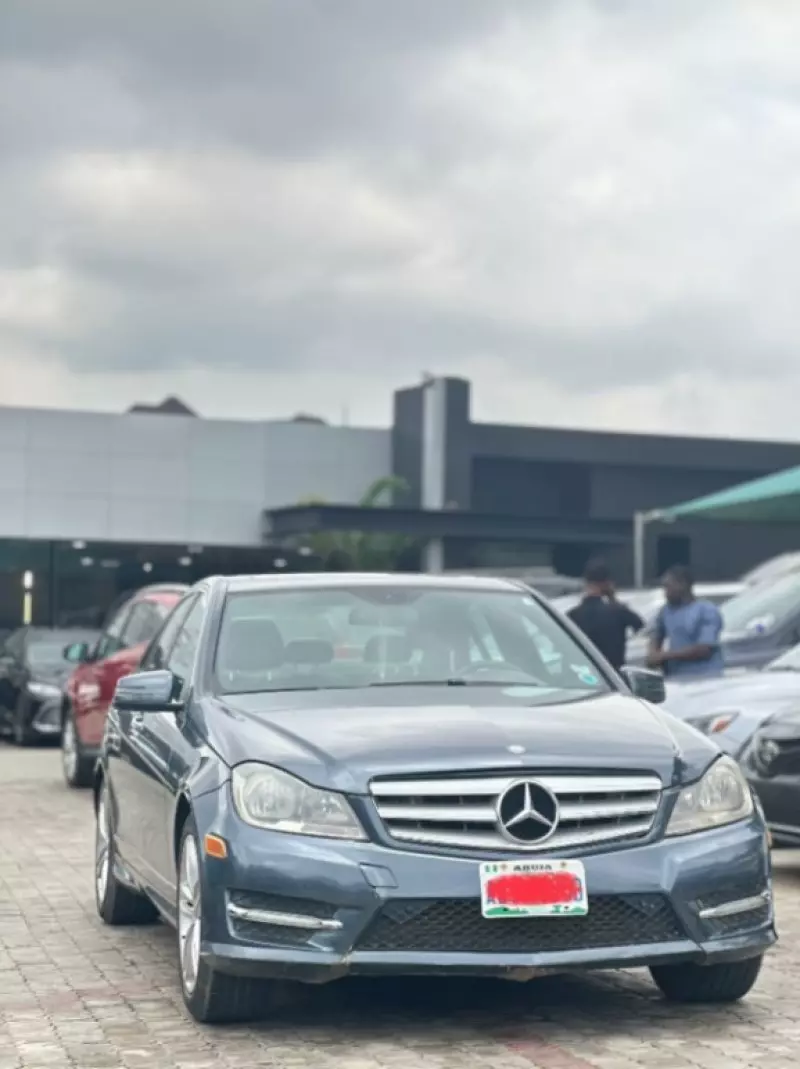 Mercedes-Benz C 250   - 2013