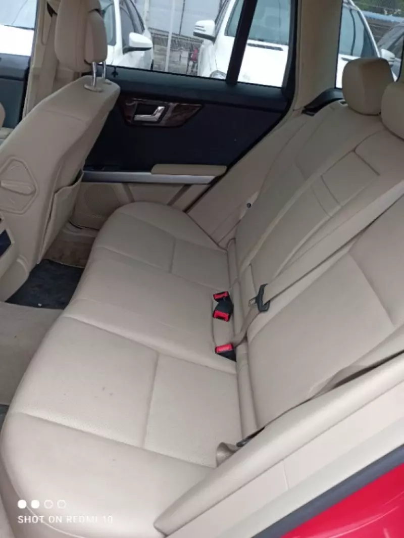 Mercedes-Benz GLK 350   - 2010