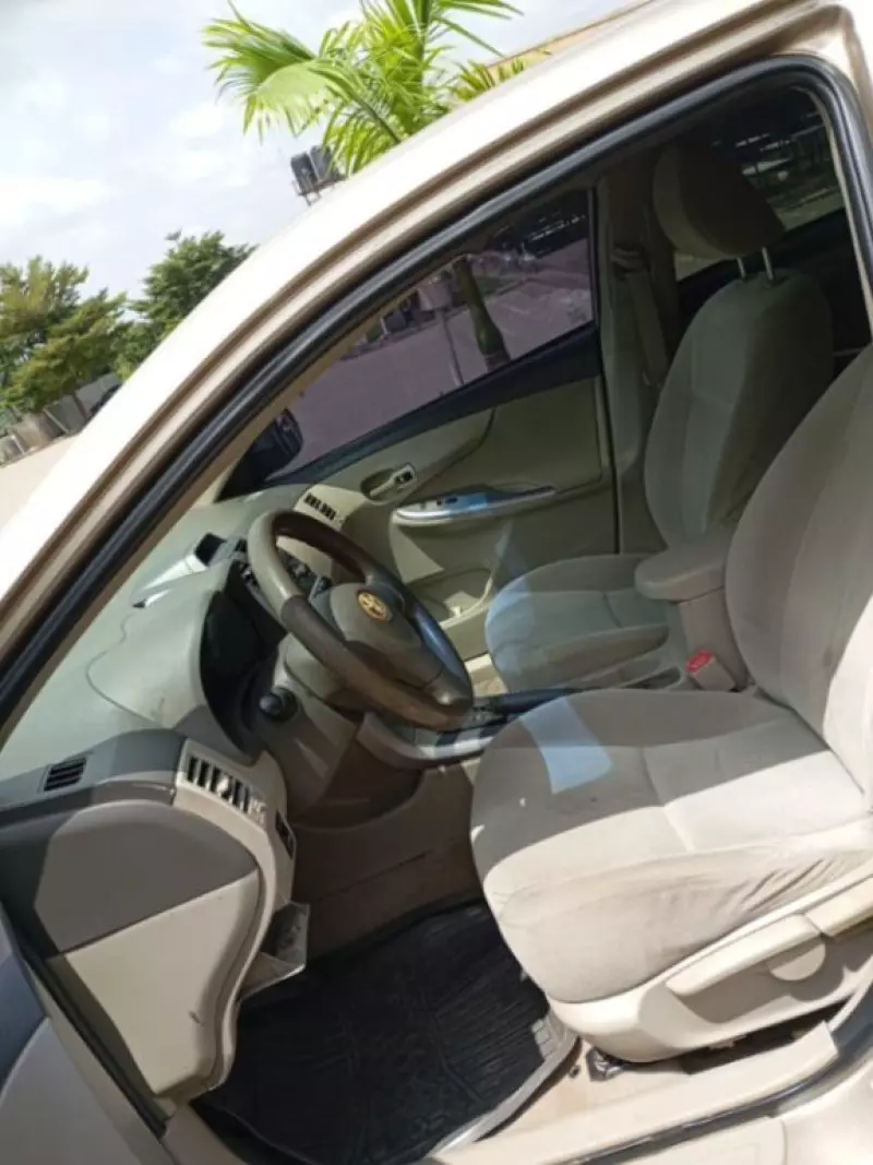 Toyota Corolla   -