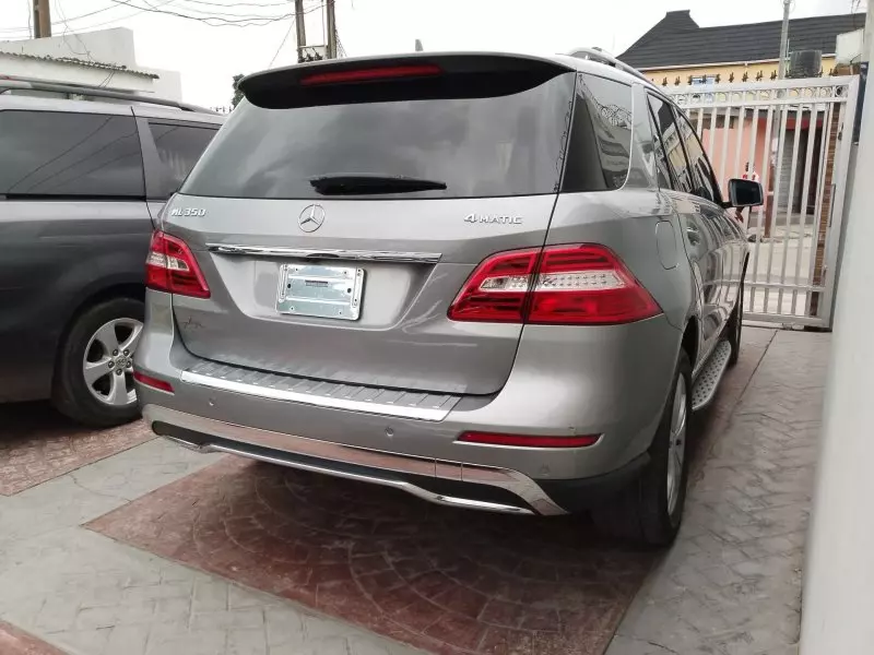 Mercedes-Benz ML 350   - 2012
