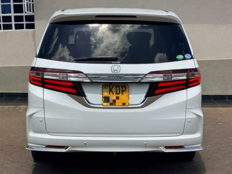 Honda Odyssey Absolute