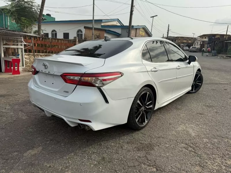 Toyota Camry   - 2020