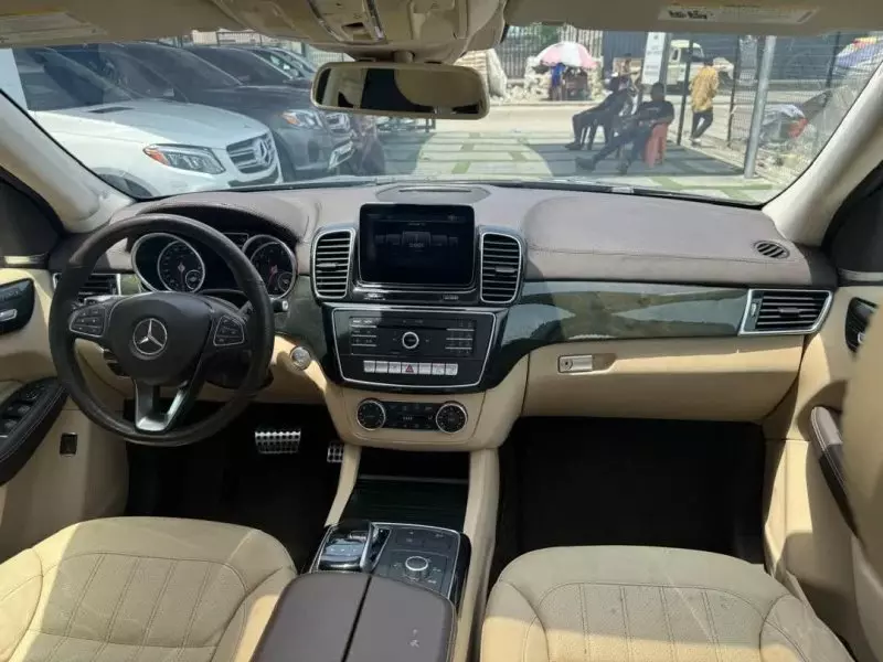 Mercedes-Benz GLE 350   - 2018